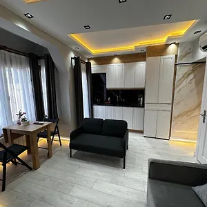  Апартаменты Adgsuites